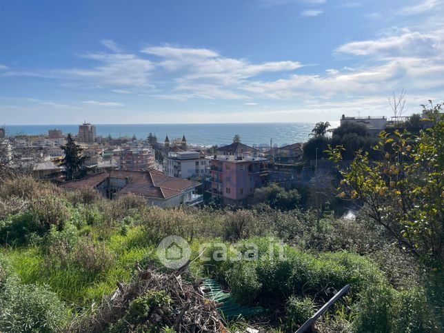 Rustico/casale in residenziale in 