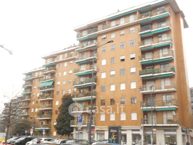 Appartamento in residenziale in Via Antonio Panizzi 12