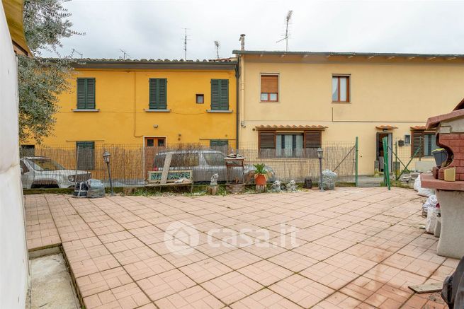 Appartamento in residenziale in Via Mastrigalla