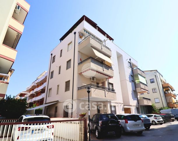 Appartamento in residenziale in Via delle Driadi 18