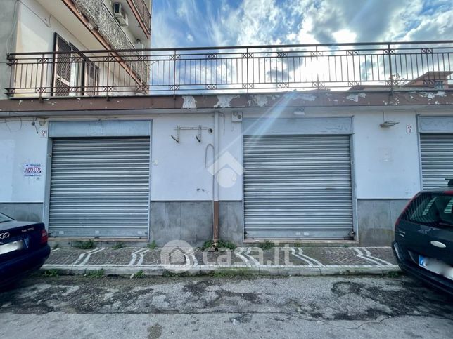 Garage/posto auto in residenziale in Via Livorno