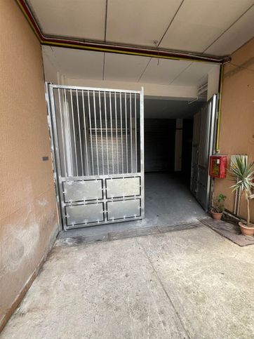 Box/posto auto in residenziale in Via Polito 7