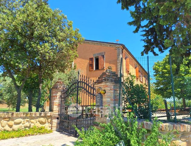 Casa indipendente in residenziale in Via Giacomo Matteotti