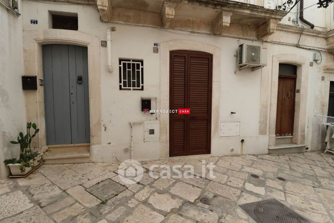 Appartamento in residenziale in Via Saraceni 28