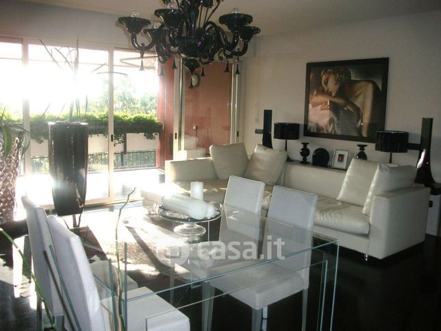 Appartamento in residenziale in Via Cristoforo Colombo