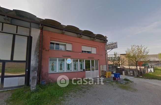 Capannone in commerciale in Vicolo Biban 31