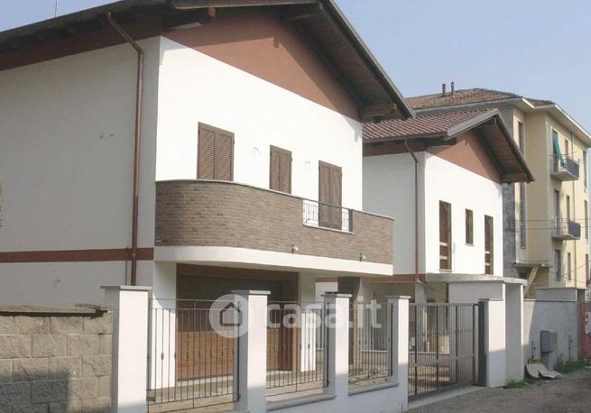 Villa in residenziale in Via del Gazzurlo