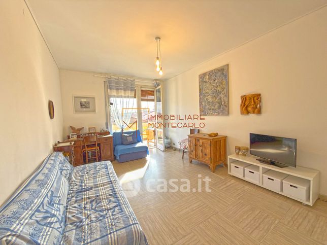 Appartamento in residenziale in Via Braie 3
