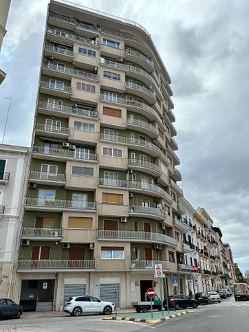 Appartamento in residenziale in Via F.Cavallotti 153