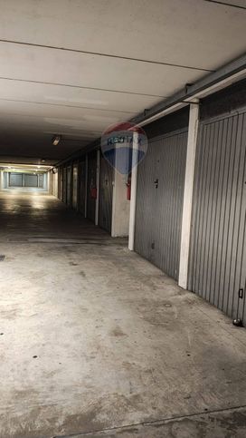 Garage/posto auto in residenziale in Via Tintoretto 10