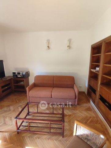 Appartamento in residenziale in Via Silvio Pellico