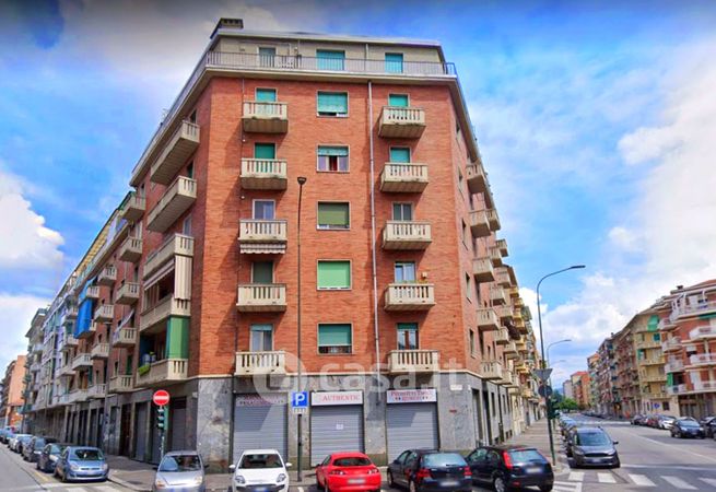 Appartamento in residenziale in Via Monte Rosa 86