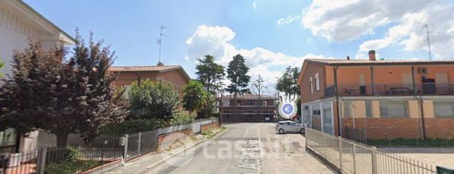 Appartamento in residenziale in Via Achille Borghi