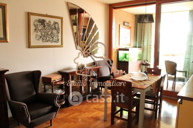 Appartamento in residenziale in Via Riva Ligure