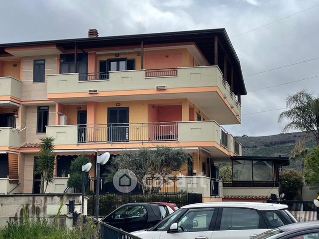 Appartamento in residenziale in Via Feudo