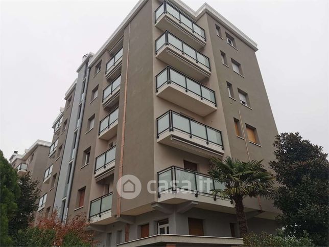 Appartamento in residenziale in Via San Carlo Borromeo 84