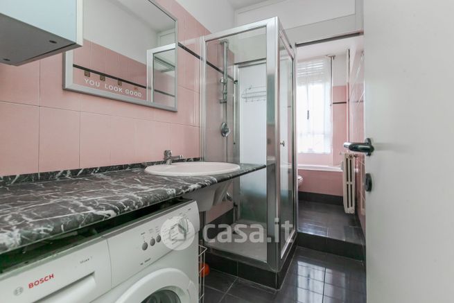 Appartamento in residenziale in Via Alserio 25