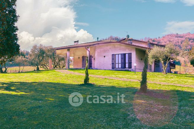 Villa in residenziale in Via Campestrini