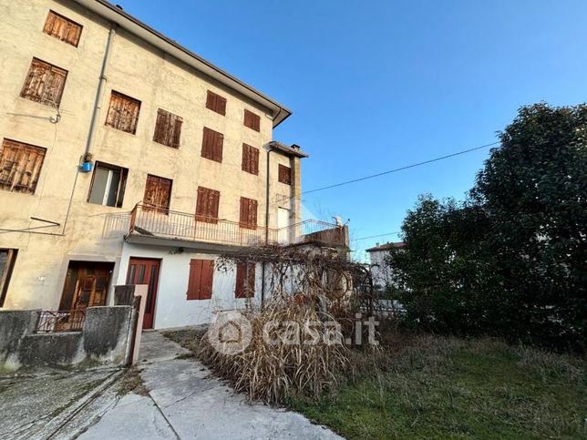 Casa indipendente in residenziale in Via Castellana 1