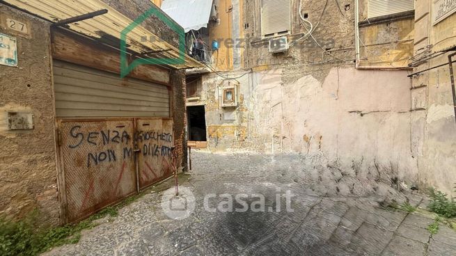 Capannone in commerciale in Piazza San Gaetano