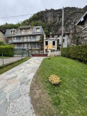 Appartamento in residenziale in Via Duca D'Aosta