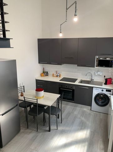 Loft in residenziale in Via Demostene 7