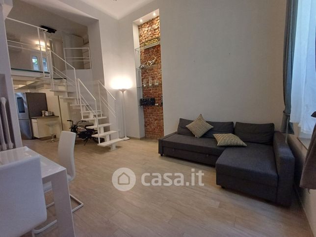 Loft in residenziale in Via California