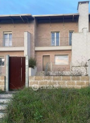 Villetta a schiera in residenziale in Strada Comunale le Forche