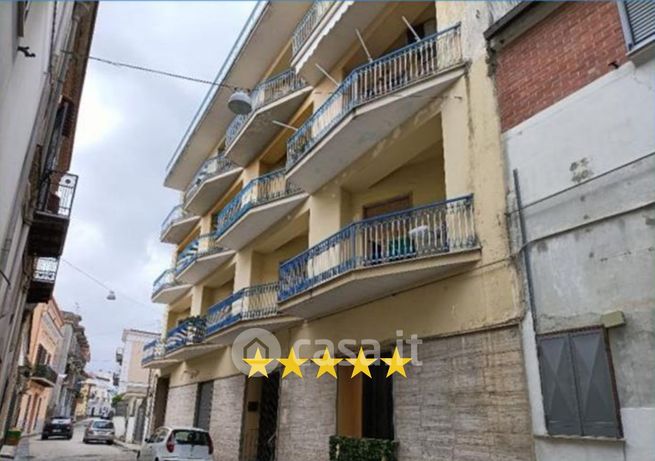 Appartamento in residenziale in Via F. Cavallotti