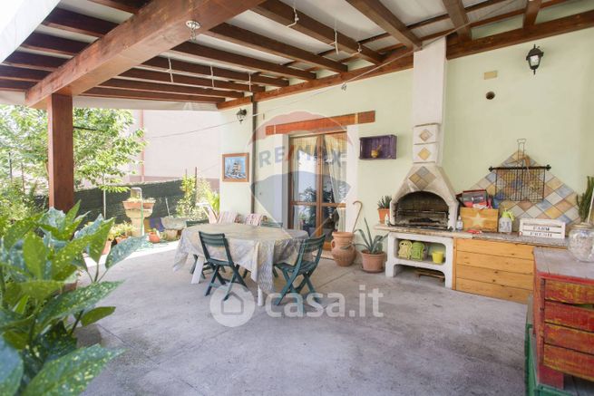 Casa indipendente in residenziale in Via Scaramuzza 10