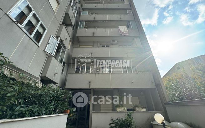 Appartamento in residenziale in Via Fulvio Renella