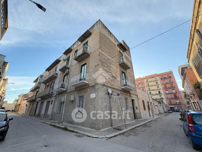 Appartamento in residenziale in Via Luigi Settembrini 8