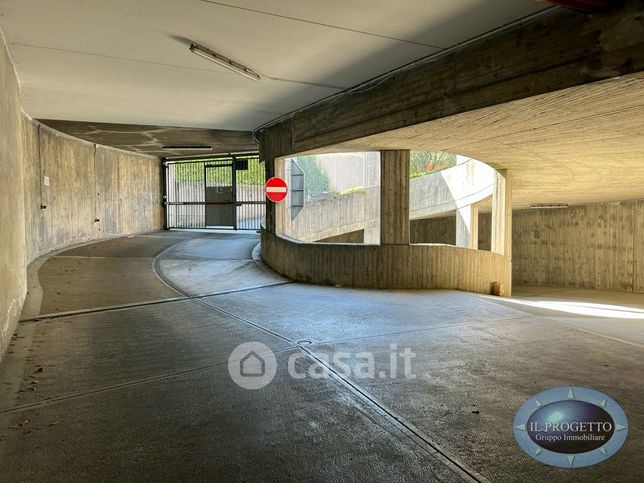 Box/posto auto in residenziale in Via Porrettana 50