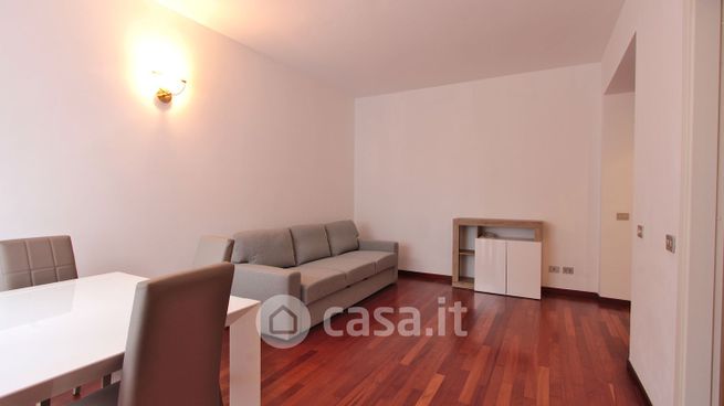 Appartamento in residenziale in Via Sant'Alessandro Sauli 3