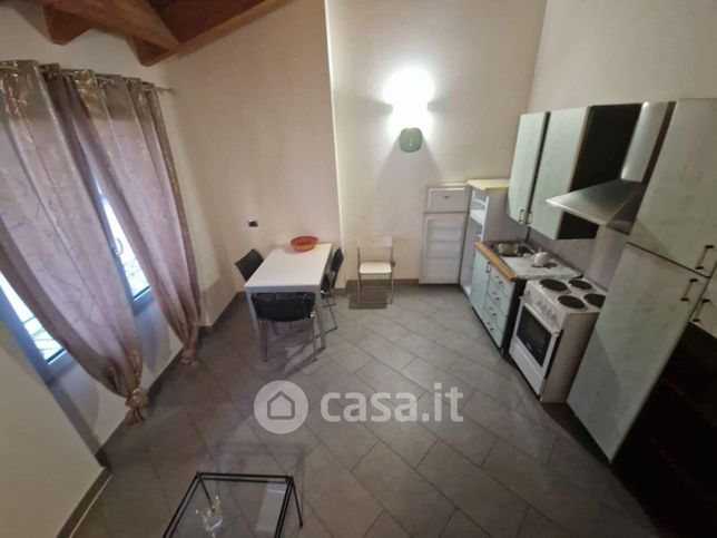Appartamento in residenziale in Via Monsignor Paleari 62