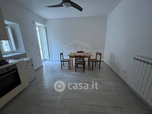 Appartamento in residenziale in Via Antignano 11