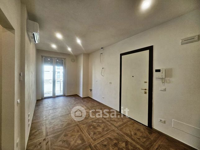 Appartamento in residenziale in Via Montebello