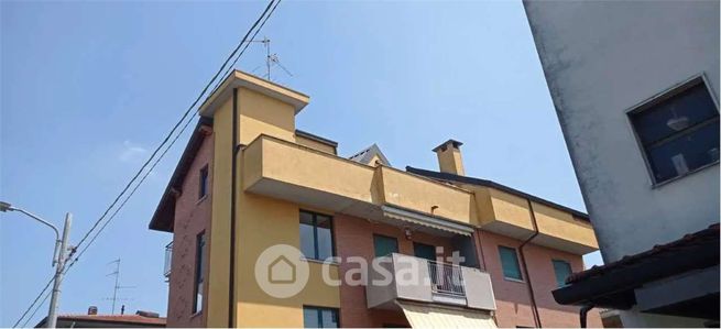 Appartamento in residenziale in Via Giovan Battista Perego 24