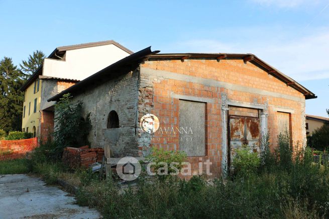 Rustico/casale in residenziale in Via Monte