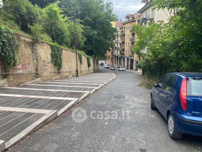 Box/posto auto in residenziale in Rampa Macello