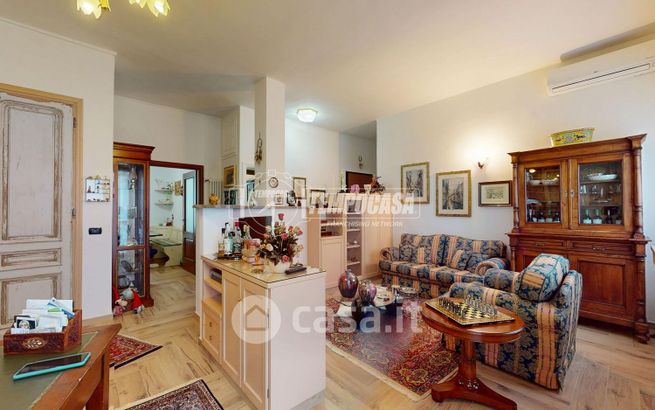 Appartamento in residenziale in Via Castelgomberto 125
