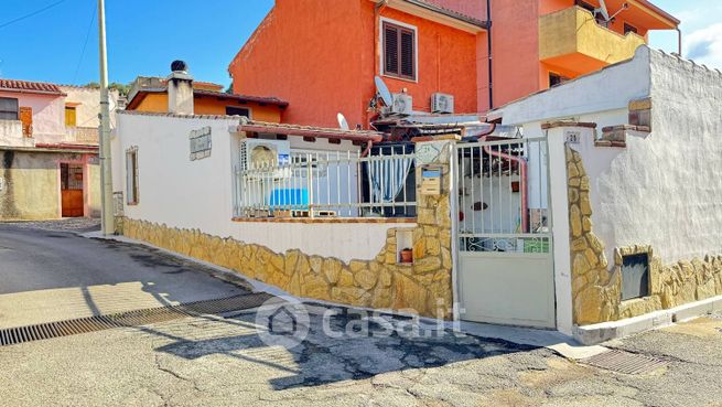 Casa indipendente in residenziale in Via Giuseppe Garibaldi 29