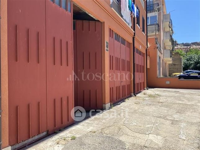 Box/posto auto in residenziale in Via Maddalena I