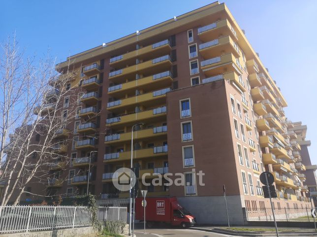 Appartamento in residenziale in Via Carlo Bertolazzi 6