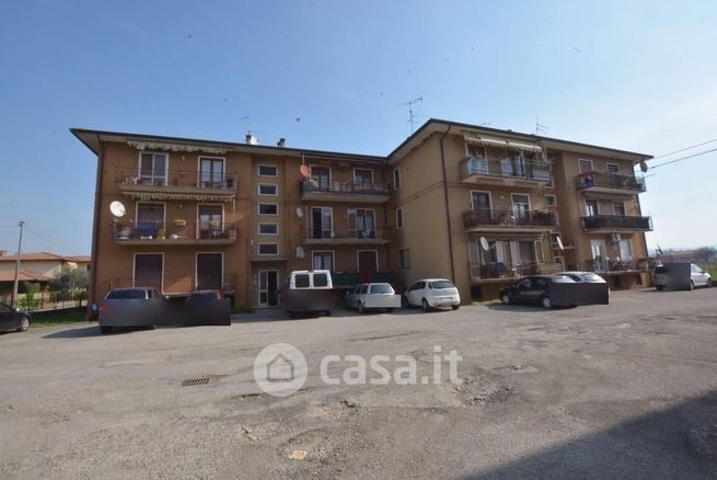 Appartamento in residenziale in Via Chiavica 11