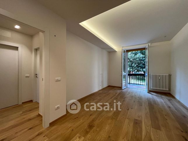 Appartamento in residenziale in Via Federico Chopin 37