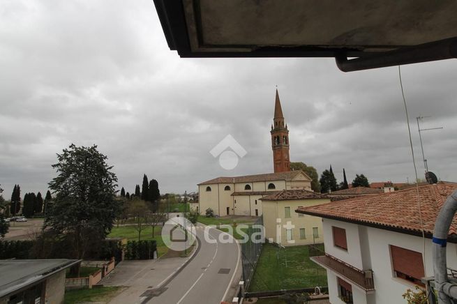 Appartamento in residenziale in Via Calmessa 40