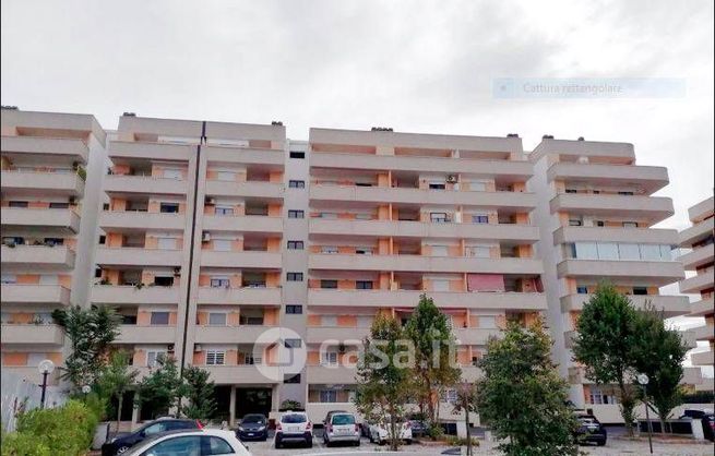 Appartamento in residenziale in Via Enrico Bompiani