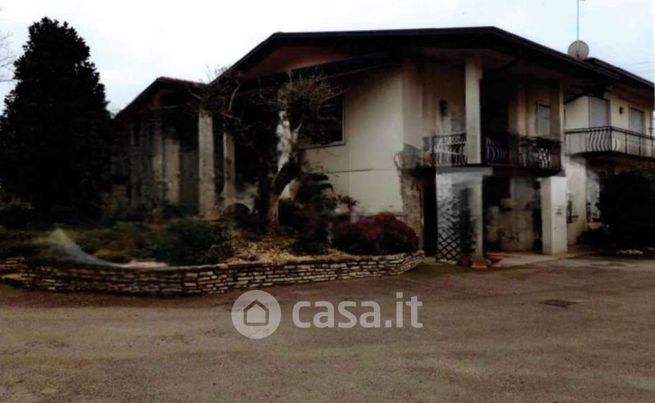 Casa indipendente in residenziale in Via Guizze San Pietro