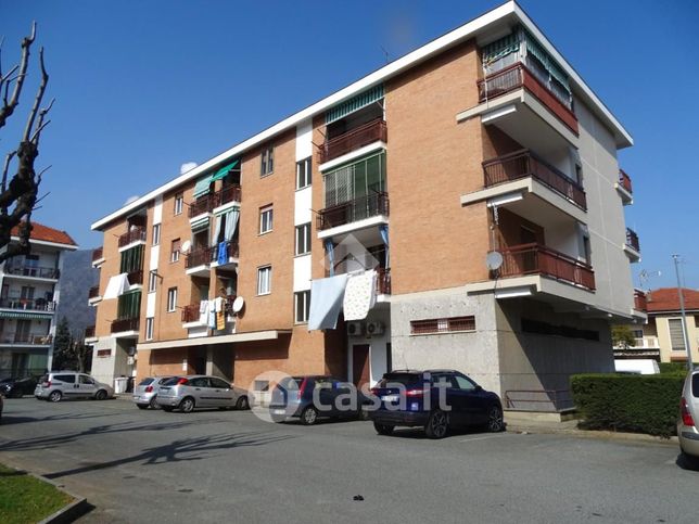 Appartamento in residenziale in Via Torino 38
